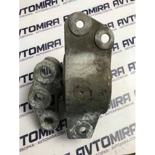  Подушка двигуна Fiat Punto 2005-2018 1.3JTD 50508653